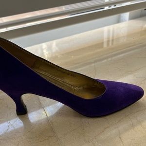 bruno magli purple suede pumps size 6